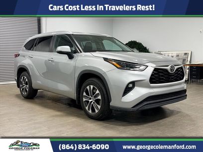 Used 2023 Toyota Highlander XLE