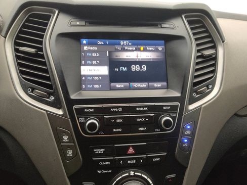 Used 2017 Hyundai Santa Fe Sport image 25