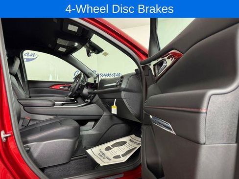New 2026 Chevrolet Traverse Z71 w/ Enhanced Driving Package AWD/4WD image 17
