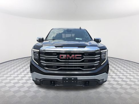 Used 2022 GMC Sierra 1500 SLT w/ SLT Convenience Package AWD/4WD image 9