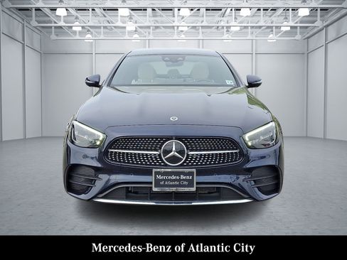 Certified 2023 Mercedes-Benz E 350 4MATIC Sedan image 2