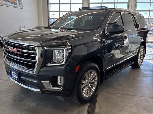 Used 2021 GMC Yukon SLT w/ SLT Premium Package image 23