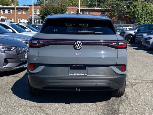 Used 2023 Volkswagen ID.4 Pro S image 4