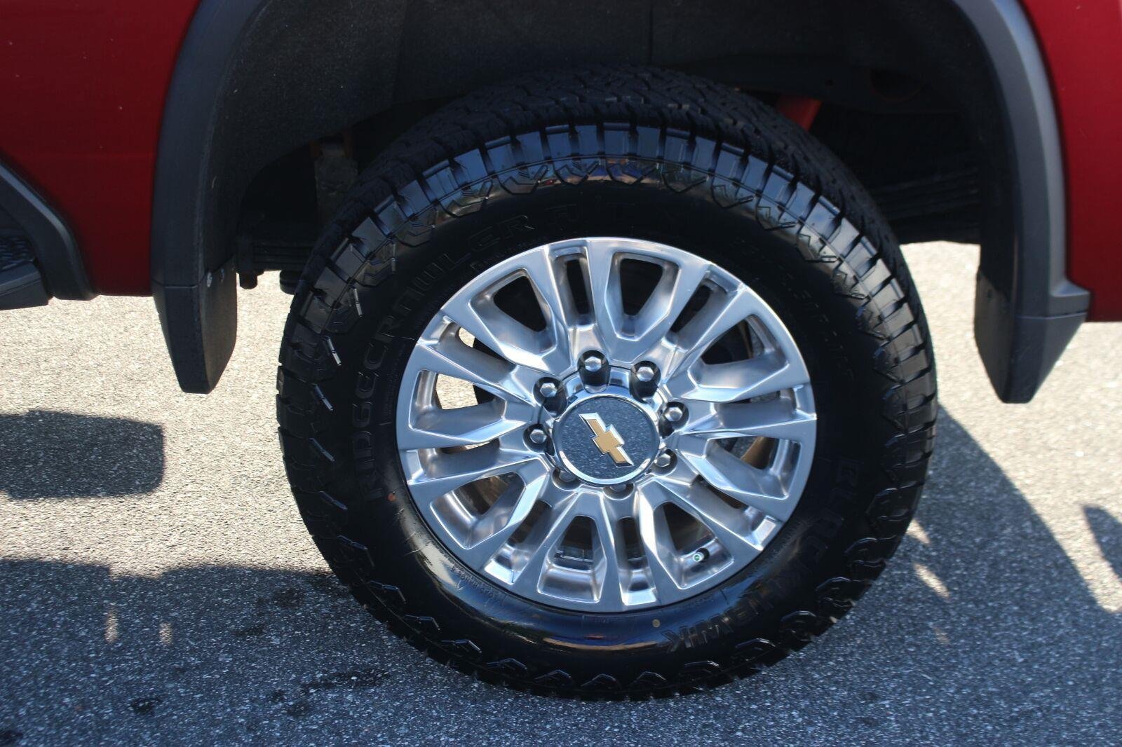 Used 2022 Chevrolet Silverado 2500 High Country w/ Z71 Off-Road Package AWD/4WD image 42