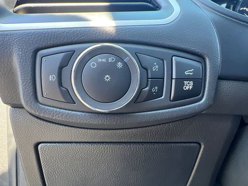 Used 2023 Ford Edge SEL w/ Convenience Package image 14