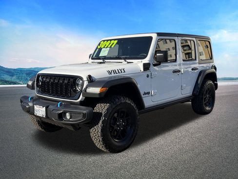 Certified 2024 Jeep Wrangler Unlimited AWD/4WD image 5