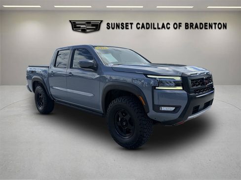 Used 2025 Nissan Frontier PRO-4X AWD/4WD image 1