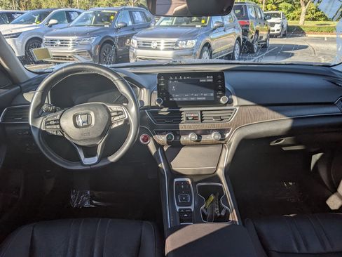 Used 2021 Honda Accord EX-L image 18