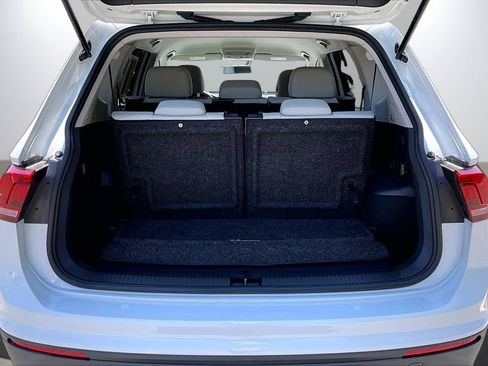 Used 2020 Volkswagen Tiguan S FWD image 25