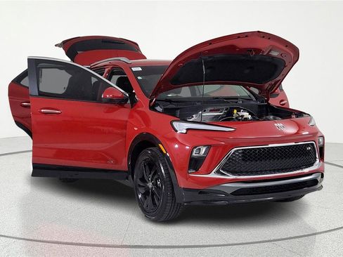 Used 2026 Buick Encore GX Sport Touring image 7