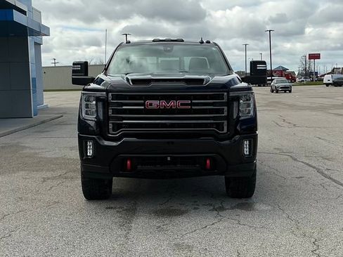 Used 2021 GMC Sierra 2500 AT4 w/ AT4 Premium Plus Package AWD/4WD image 14