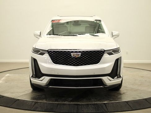Used 2023 Cadillac XT6 Premium Luxury w/ Technology Package image 8