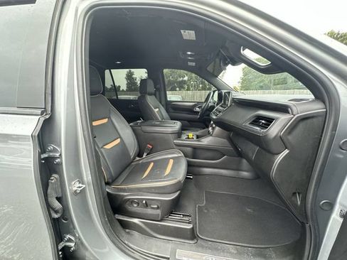 Used 2024 GMC Yukon AT4 AWD/4WD image 13