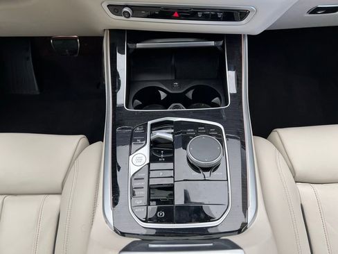 Certified 2025 BMW X5 xDrive40i w/ M Sport Package image 12
