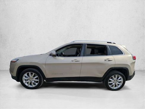 Used 2015 Jeep Cherokee Limited w/ Luxury Group image 9