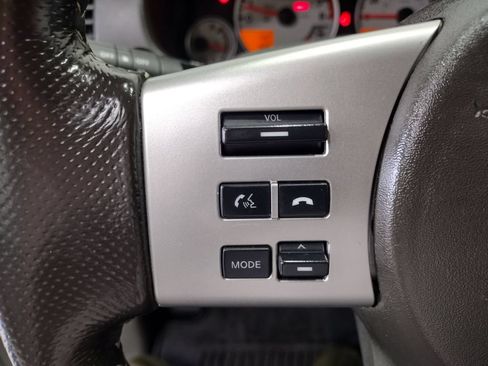 Used 2017 Nissan Frontier PRO-4X AWD/4WD image 23