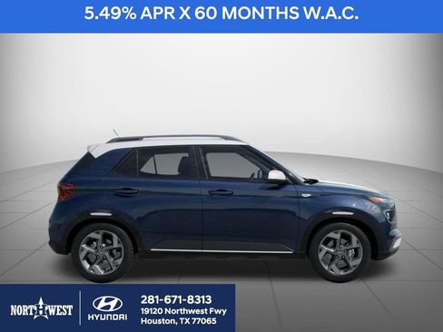 New 2026 Hyundai Venue SEL image 9