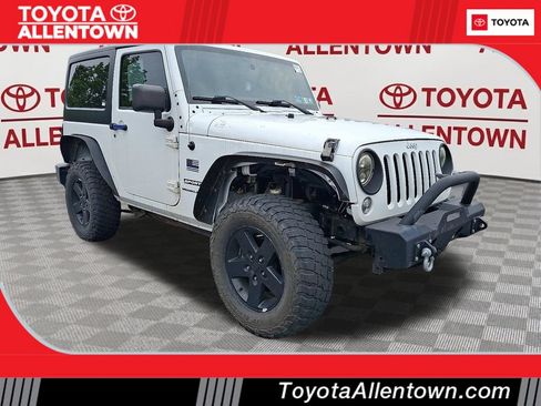 Used 2018 Jeep Wrangler Sport AWD/4WD image 1