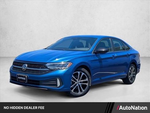 Used 2024 Volkswagen Jetta Sport FWD image 1