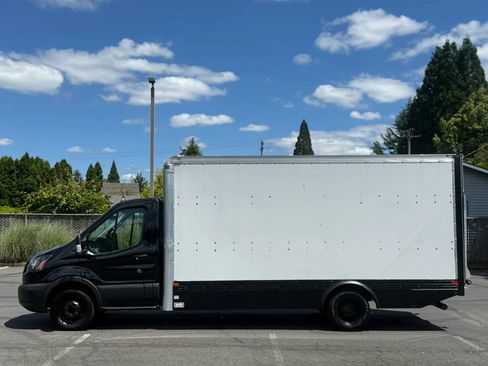 Used 2017 Ford Transit 350 178 DRW RWD image 2
