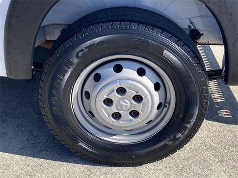 Used 2020 RAM ProMaster 1500 w/ Interior Convenience Group image 33