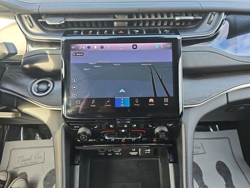 Used 2022 Jeep Grand Cherokee Limited 4xe w/ Luxury Tech Group II image 27