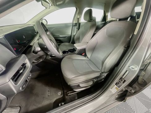 Used 2025 Kia K4 FWD image 20