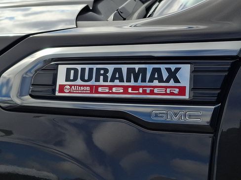 Used 2021 GMC Sierra 2500 AT4 w/ AT4 Preferred Package image 34