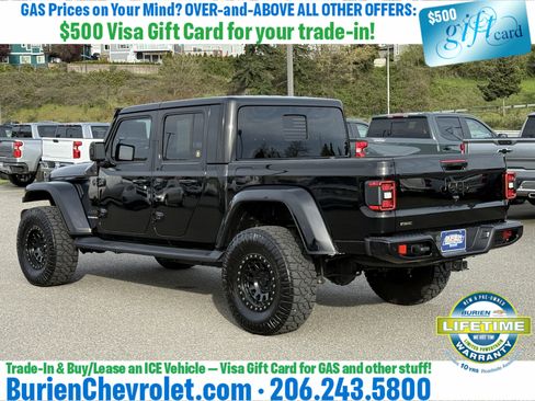 Used 2021 Jeep Gladiator Overland AWD/4WD image 3