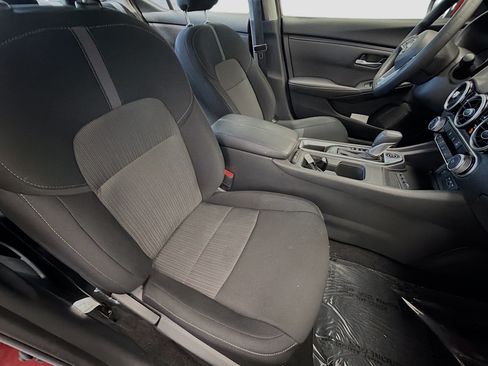 Used 2025 Nissan Sentra SV FWD image 15