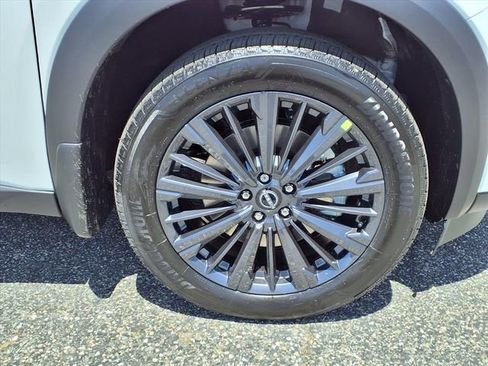 New 2026 Nissan Pathfinder SL w/ SL Premium Package FWD image 5