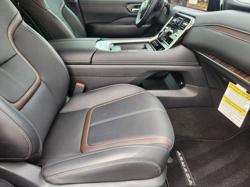 Certified 2025 Nissan Armada SL w/ Captain's Chari Seat Package image 11