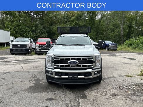 New 2025 Ford F550 4x4 Crew Cab image 2