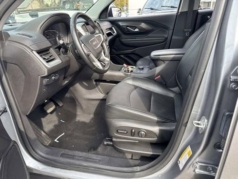Used 2023 GMC Terrain SLT AWD/4WD image 25