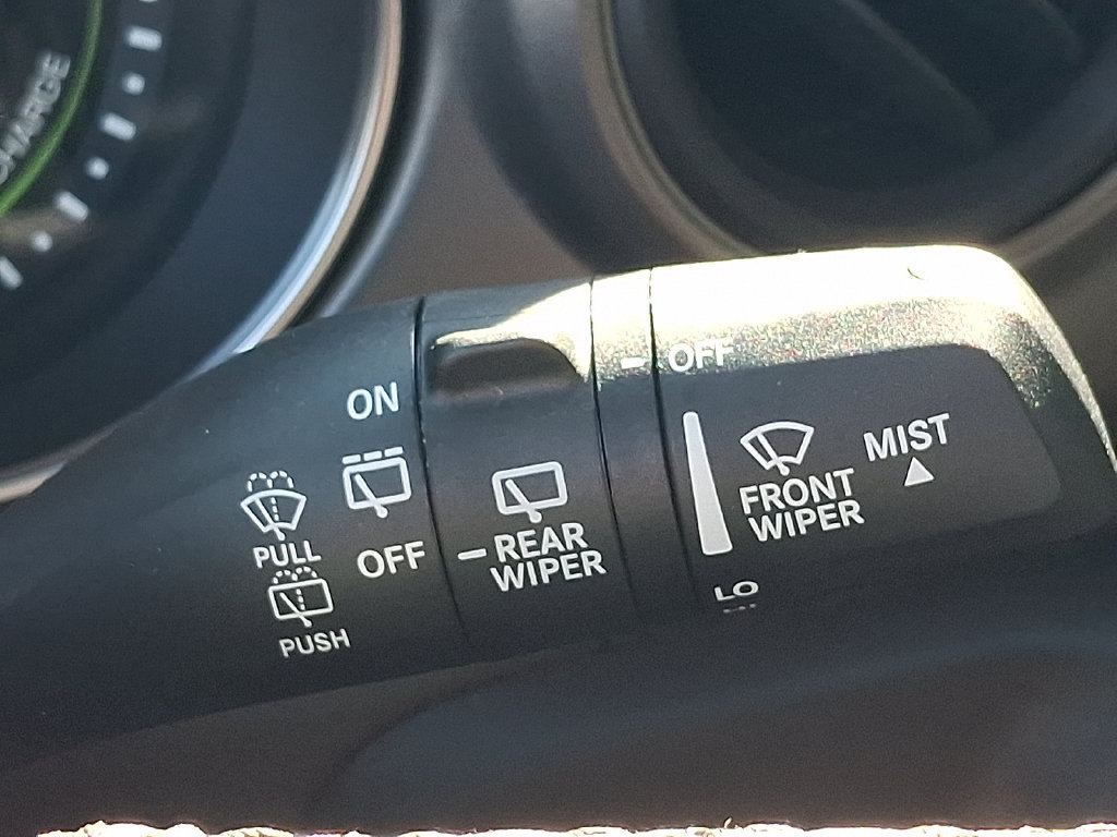 Used 2023 Jeep Wrangler Unlimited w/ Cold Weather Group AWD/4WD image 26