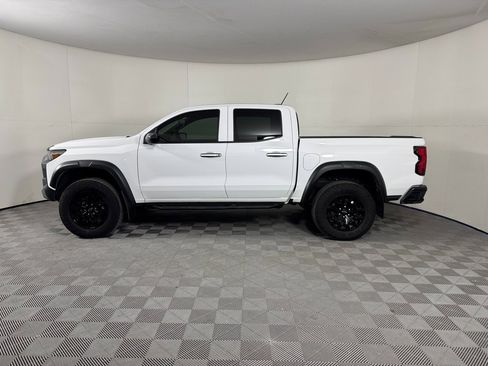 Used 2025 Chevrolet Colorado Trail Boss image 4