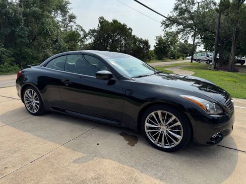 Used 2013 INFINITI G37 Convertible w/ Premium Pkg RWD image 16