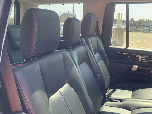 Used 2015 Land Rover LR4 HSE LUX AWD/4WD image 15