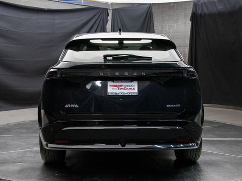Used 2024 Nissan Ariya FWD image 11