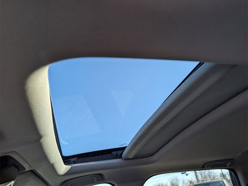 Used 2021 Honda CR-V EX-L image 8