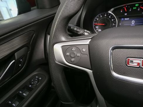 Used 2022 GMC Terrain SLE w/ Driver Convenience Package AWD/4WD image 29