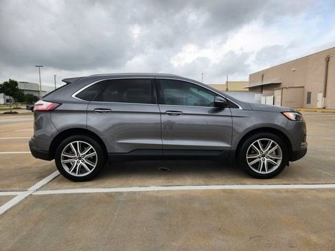 Used 2023 Ford Edge Titanium AWD/4WD image 4