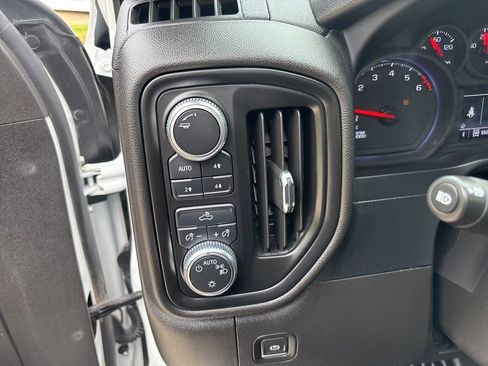 Used 2023 GMC Sierra 1500 Pro AWD/4WD image 31