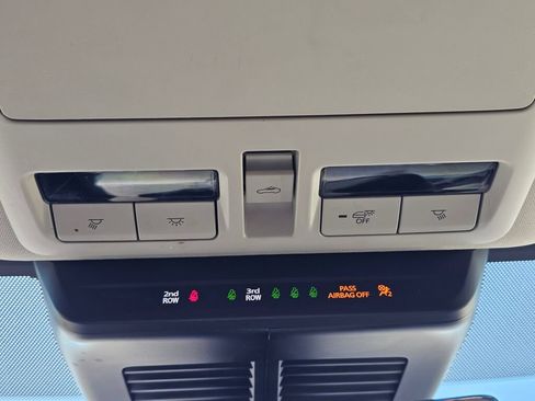Certified 2024 MAZDA CX-90 Plug-In Hybrid w/ Preferred AWD/4WD image 19