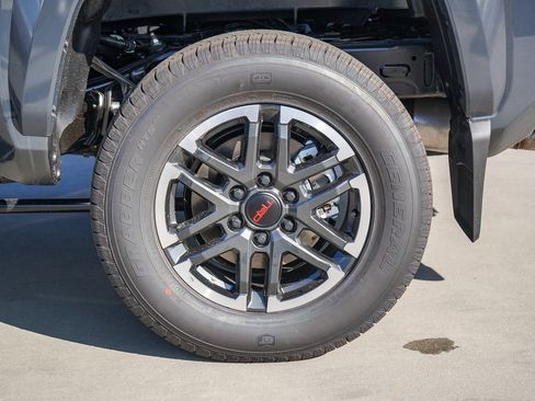 New 2025 Toyota Tacoma TRD Sport image 6