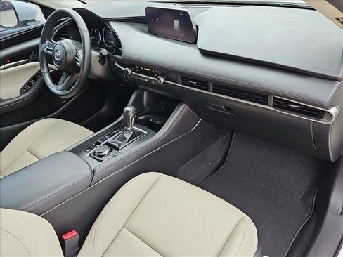 Used 2020 MAZDA MAZDA3 Sedan w/ Select Package image 21
