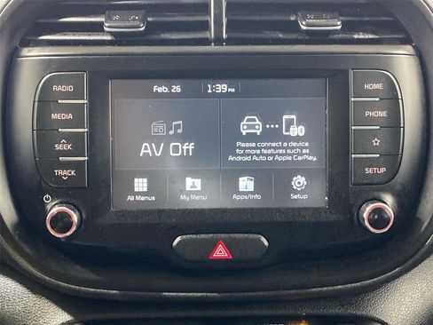 Used 2021 Kia Soul LX FWD image 12