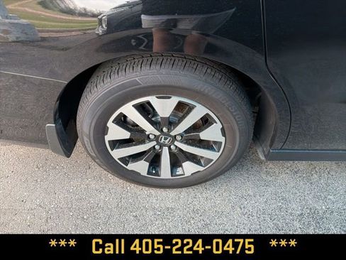 Used 2026 Honda Odyssey EX-L image 11