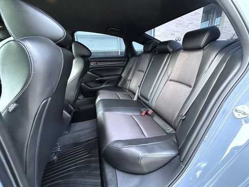 Used 2022 Honda Accord Sport image 19