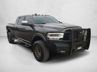 Used 2021 RAM 3500 Laramie video 3